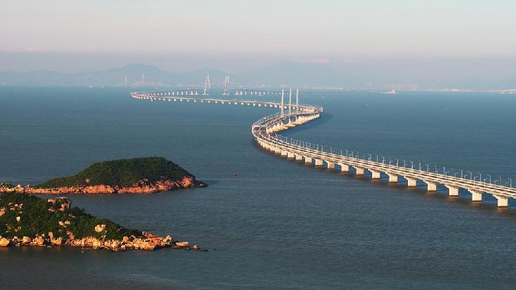 Hong Kong-Zhuhai-Macao Bridge starts trial operation for group tours - CGTN