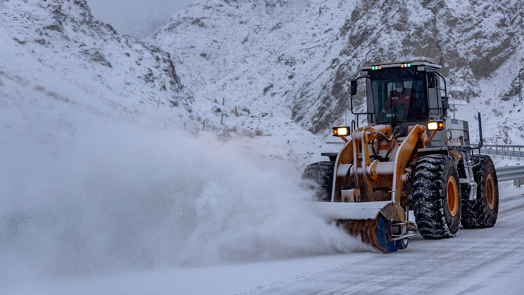 Live: Cold wave continues to sweep through central and eastern China 