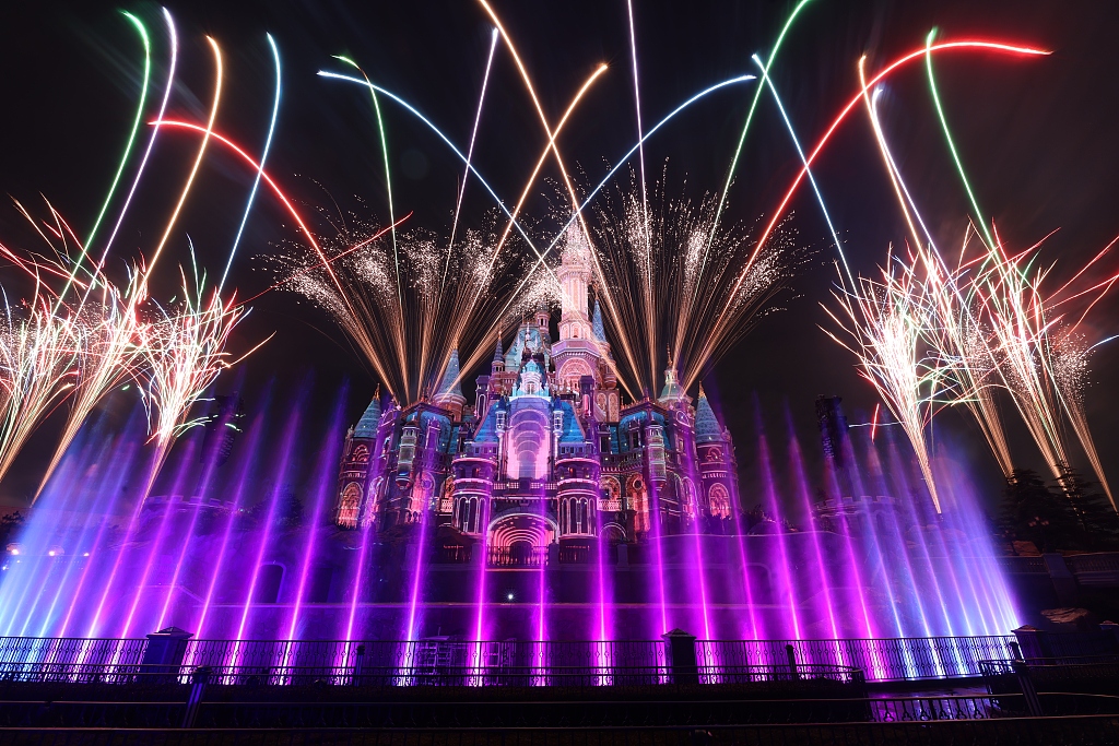 A fireworks show is held at the Shanghai Disney Resort on December 19, 2023 to celebrate the opening of the Zootopia-themed area. /CFP