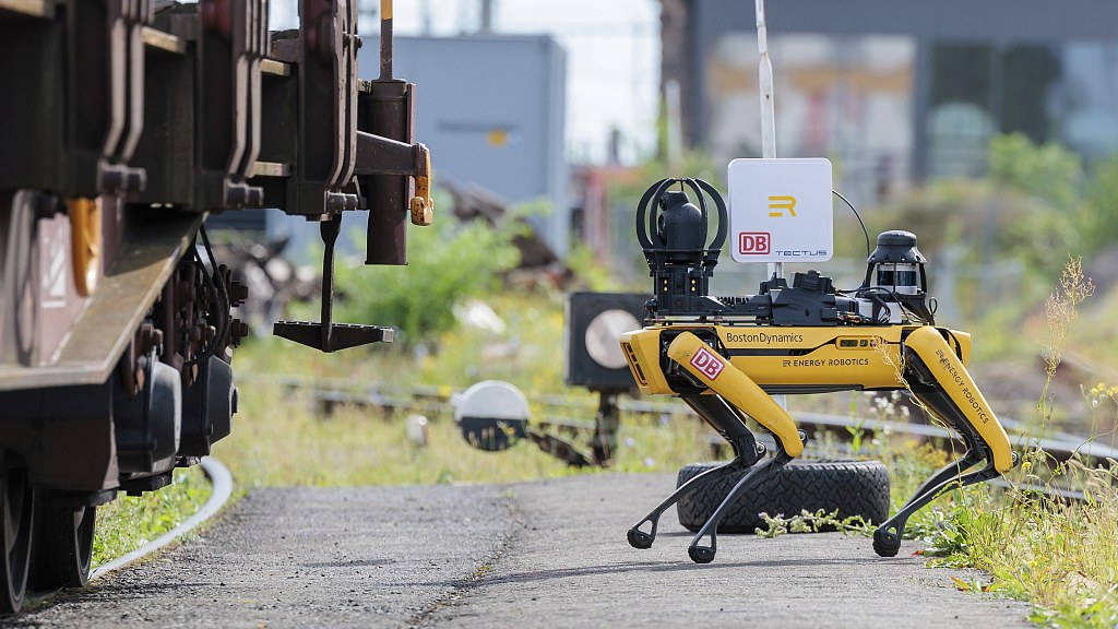 Boston Dynamics' Spot at a freight station in Bischofsheim, Hesse, Germany, September 20, 2023. /CFP