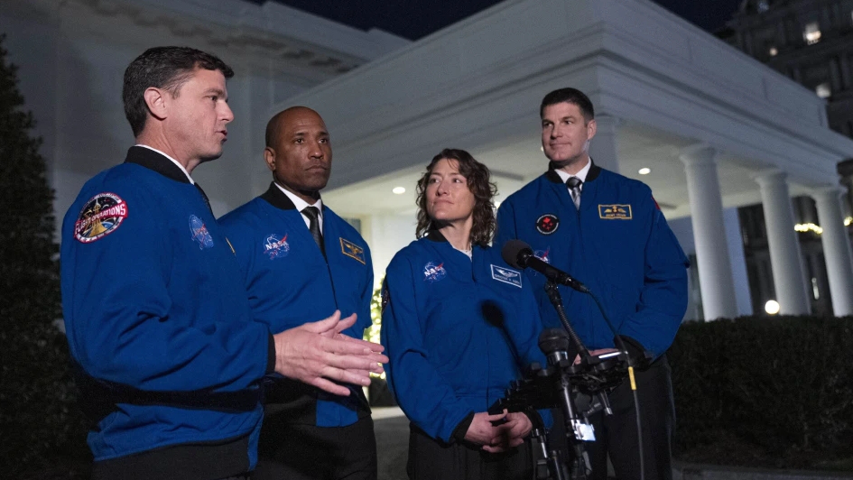 Artemis II crew members (L-R) Reid Wiseman, Victor Glover, Christina Hammock Koch, and Jeremy Hansen meet the media outside the West Wing of the White House in Washington, December 14, 2023. /AP