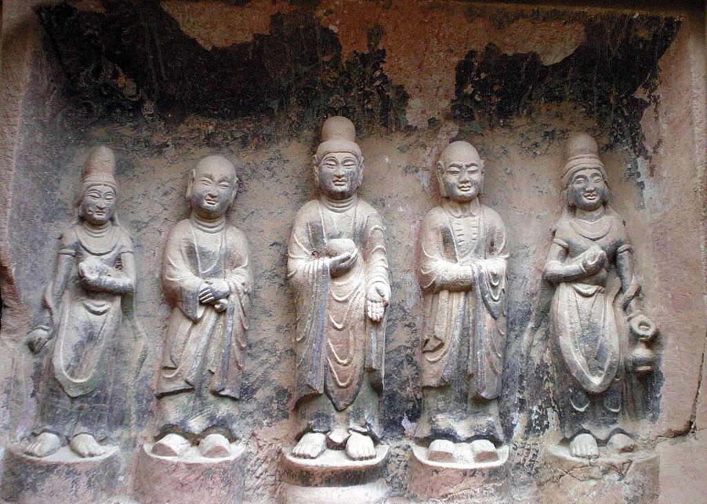 A file photo shows some statues at the Bingling Temple Grottoes in Yongjing County, northwest China's Gansu Province. /CFP
