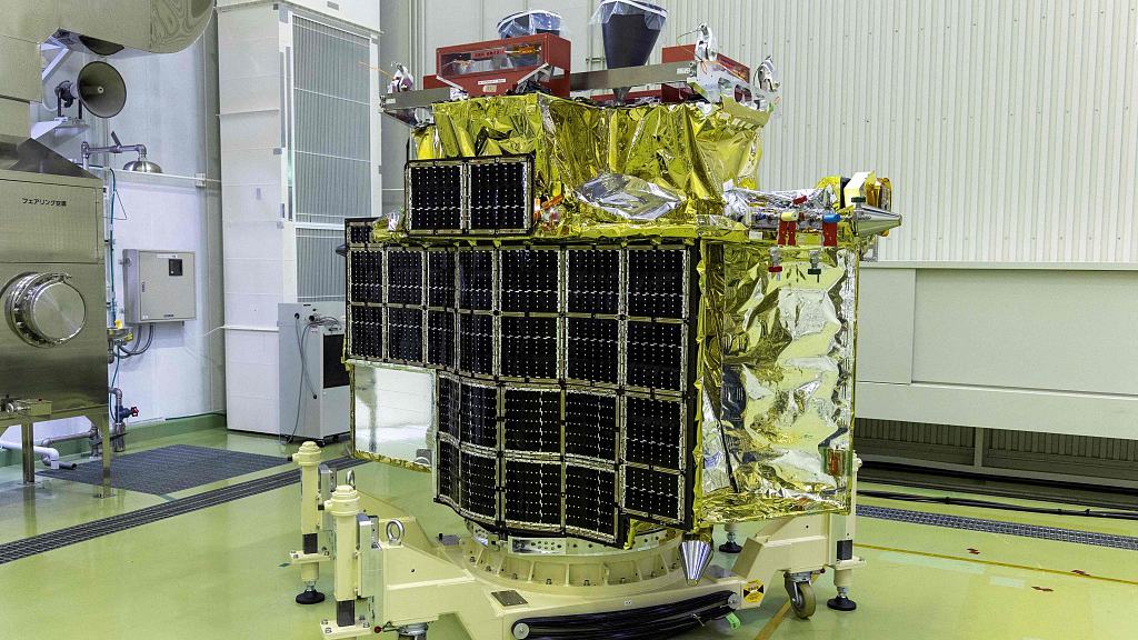Japan's SLIM moon lander enters lunar orbit - CGTN