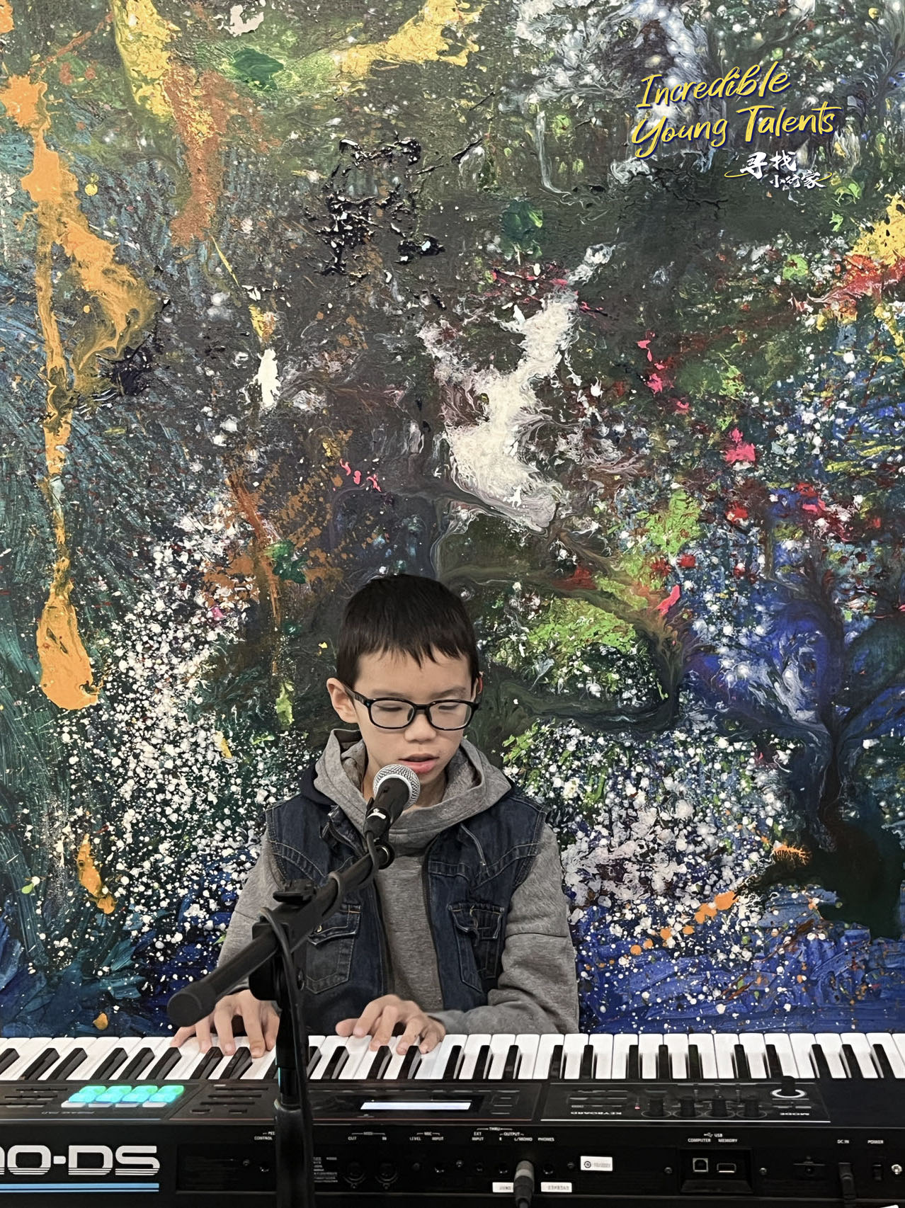 Zhu Jingxiu is an autistic boy who is skilled in the piano. /CGTN