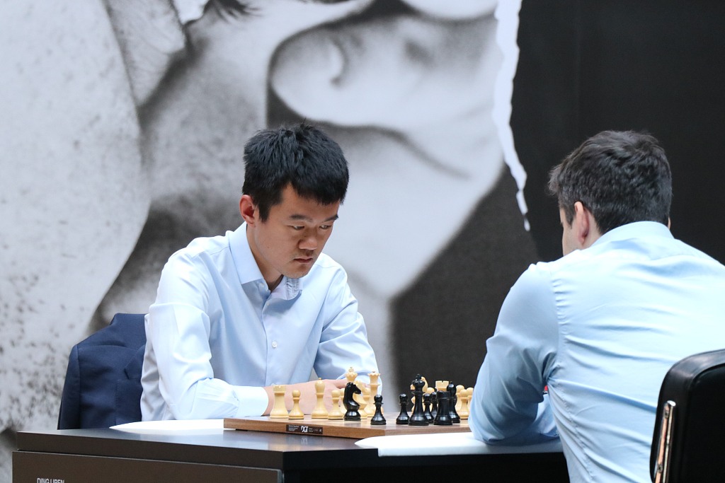 Ding Liren (L) wins the 2023 FIDE World Championship in Astana, Kazakhstan, April 30, 2023. /CFP