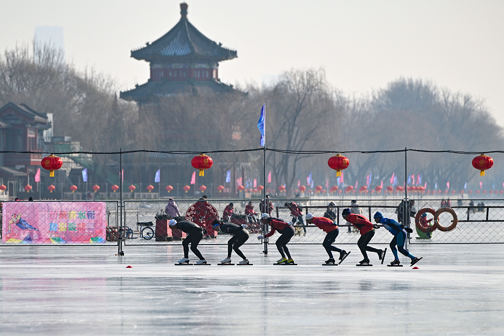 A photo taken on December 29, 2023 shows people skating at the Shichahai Ice Rink in Beijing. /CFP