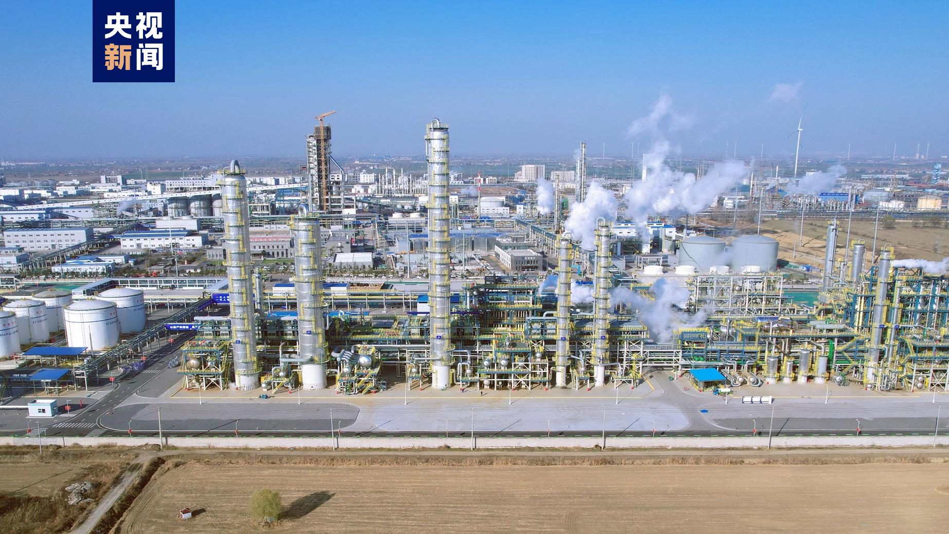 The world's largest ethanol production equipment in Huaibei, east China's Anhui Province, December 28, 2023. /CMG