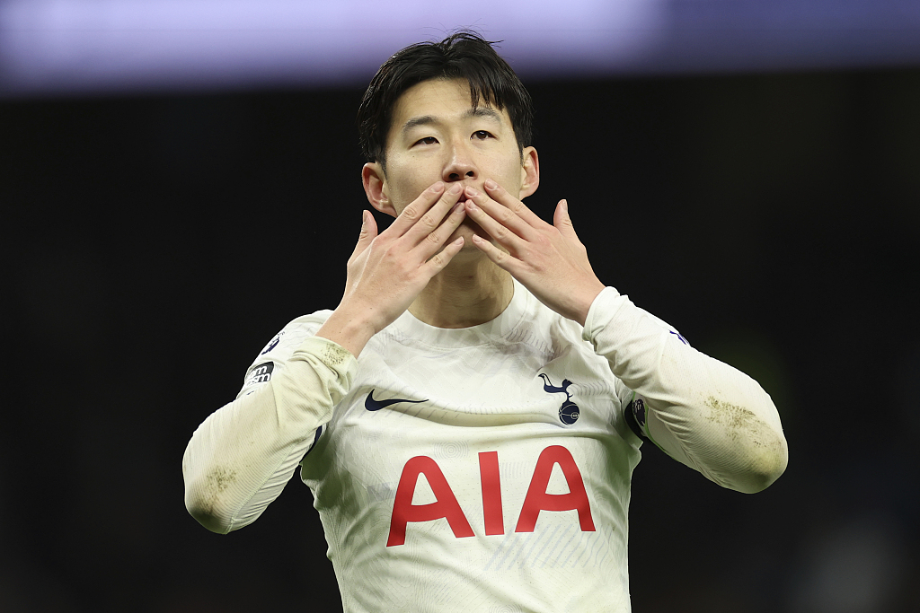 Son Heung-min of Tottenham Hotspur celebrates after scoring a goal in the Premier League game against AFC Bournemouth at the Tottenham Hotspur Stadium in London, England, December 31, 2023. /CFP