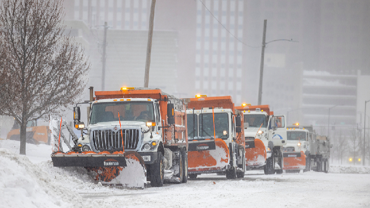Powerful storm hits U.S., disrupting flights and knocking out power - CGTN