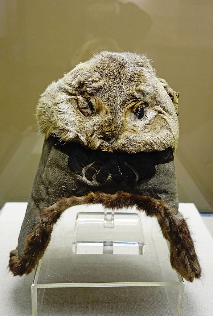 The Oroqen's traditional hat, made of animal fur, is shown at the Heilongjiang Provincial Museum, Harbin City, northeast Heilongjiang Province, September 28, 2017. /CFP
