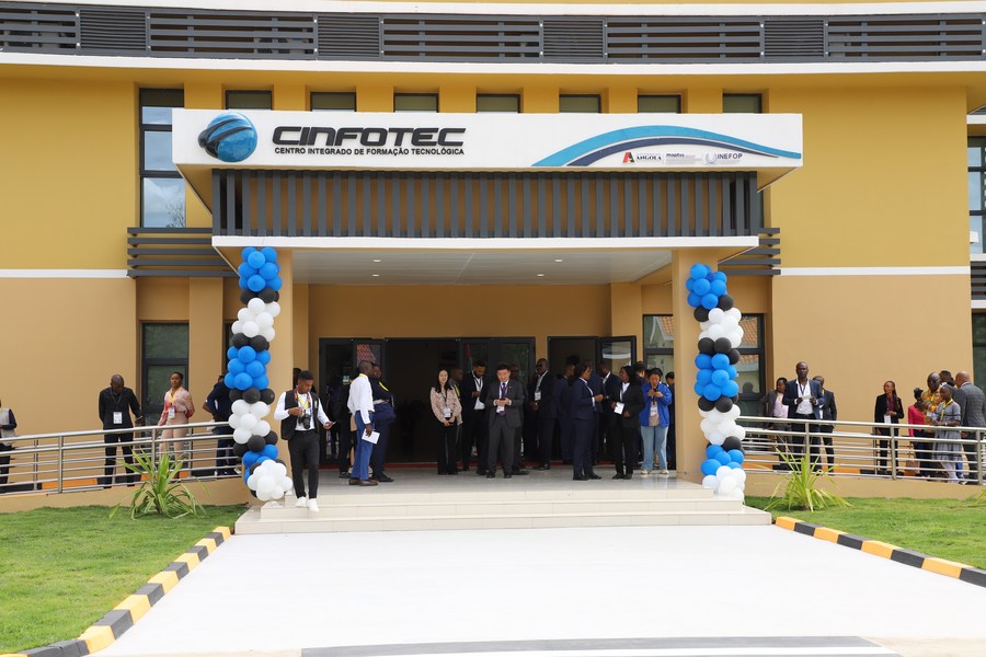 An exterior view of the Integrated Center for Technological Training (CINFOTEC) Huambo donated by the Chinese government in the city of Huambo in Huambo Province, Angola, January 12, 2024. /Xinhua 