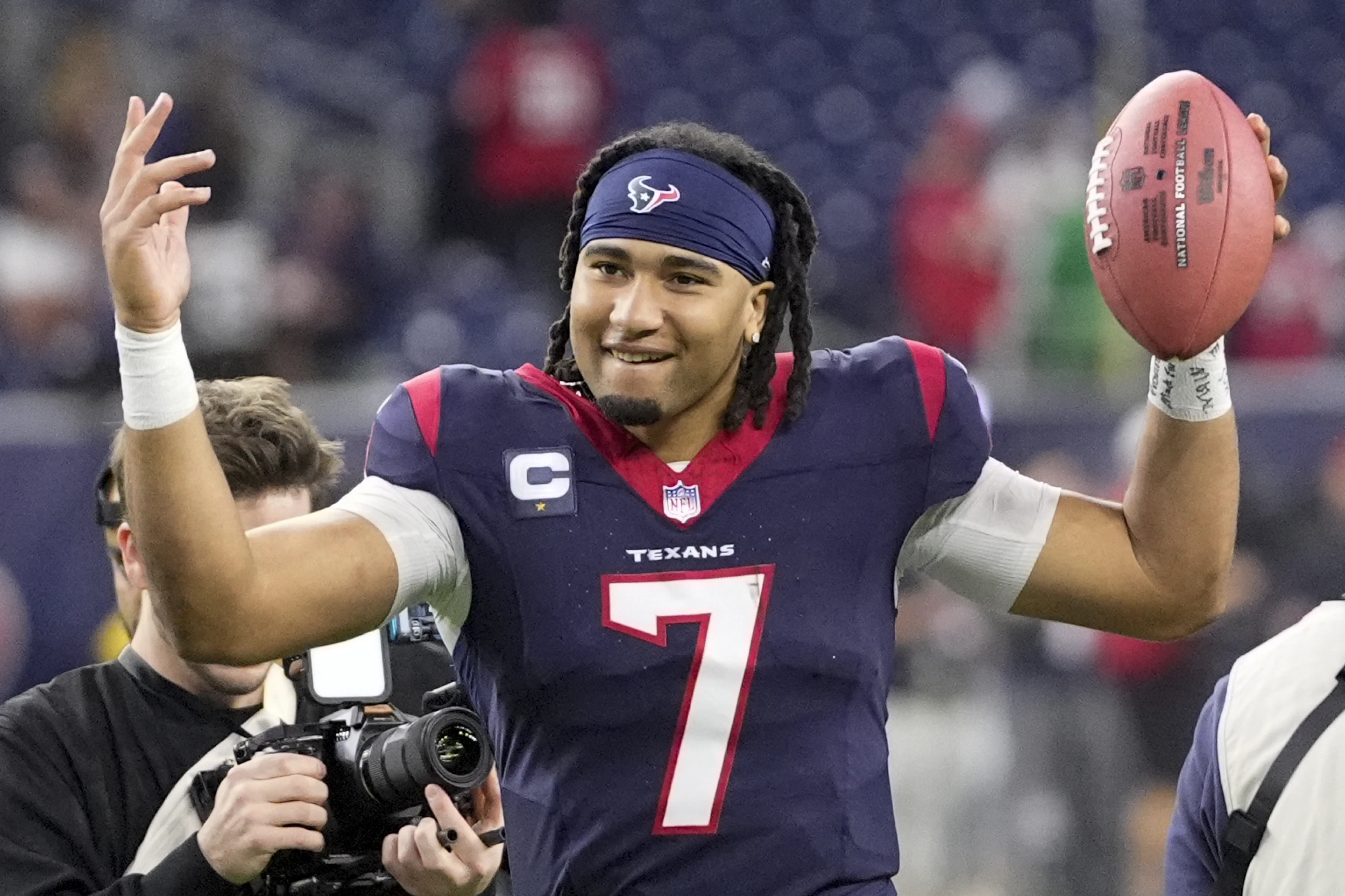 Quarterback C.J. Stroud of the Houston Texans celebrates their 45-14 win over the Cleveland Browns in the American Football Conference Wild Card game at NRG Stadium in Houston, Texas, January 13, 2024. /AP