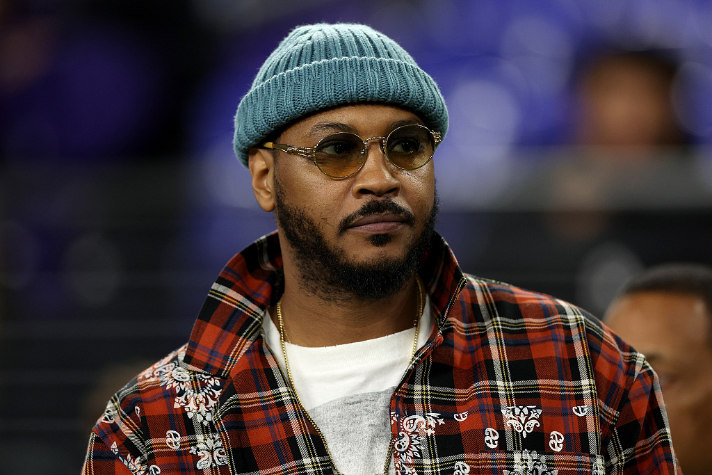 Former NBA star Carmelo Anthony watched the game between the Cincinnati Bengals and the Baltimore Ravens at M&T Bank Stadium in Baltimore, Maryland, November 16, 2023. /CFP