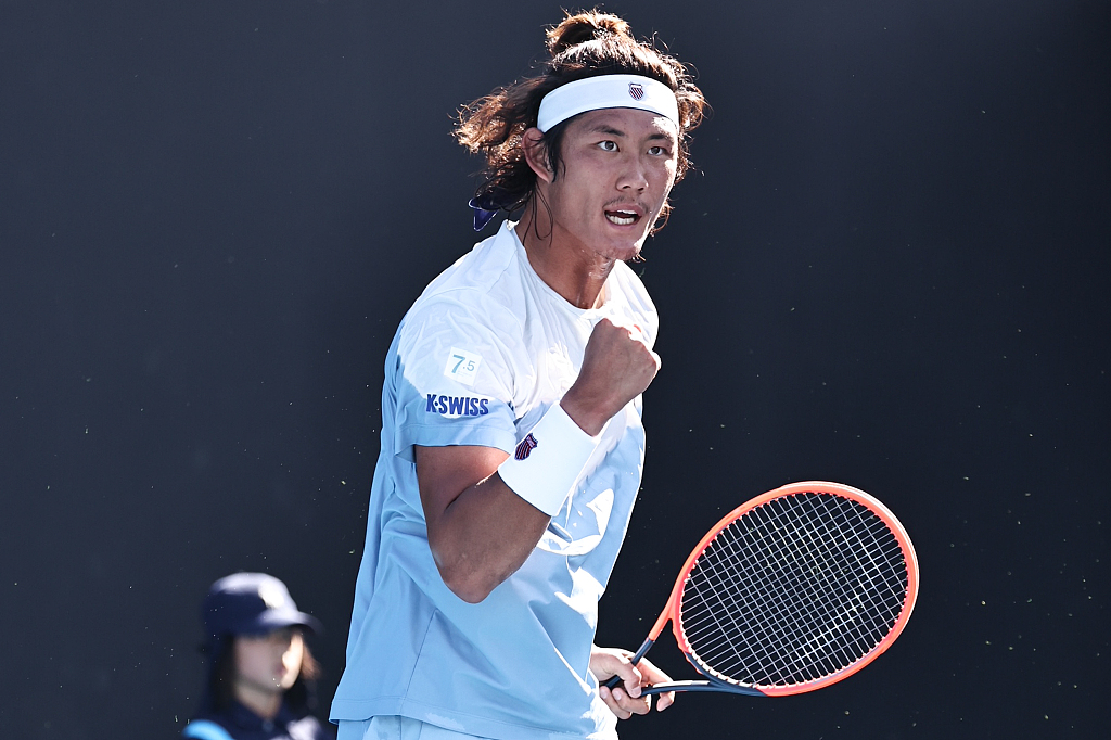 Zhang Zhizhen of China competes in the men's singles first-round match against Federico Coria of Argentina at the Australian Open at Melbourne Park in Melbourne, Australia, January 15, 2024. /CFP