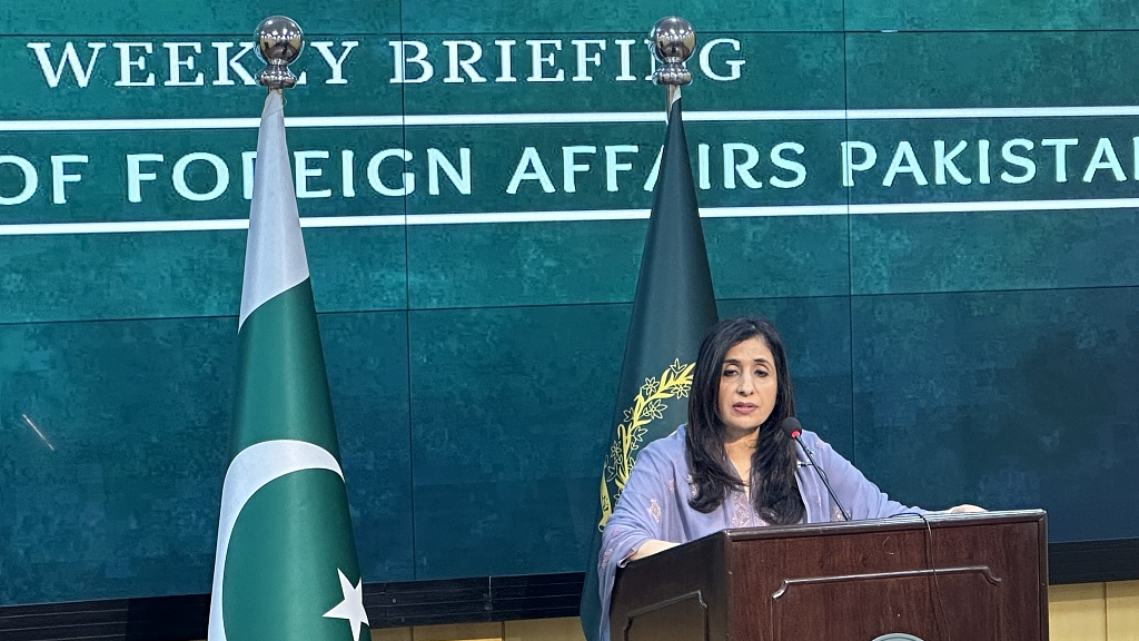 Pakistani Foreign Ministry spokesperson Mumtaz Zahra Baloch speaks during the weekly briefing at Ministry of Foreign Affairs building in Islamabad, Pakistan on January 18, 2024. 