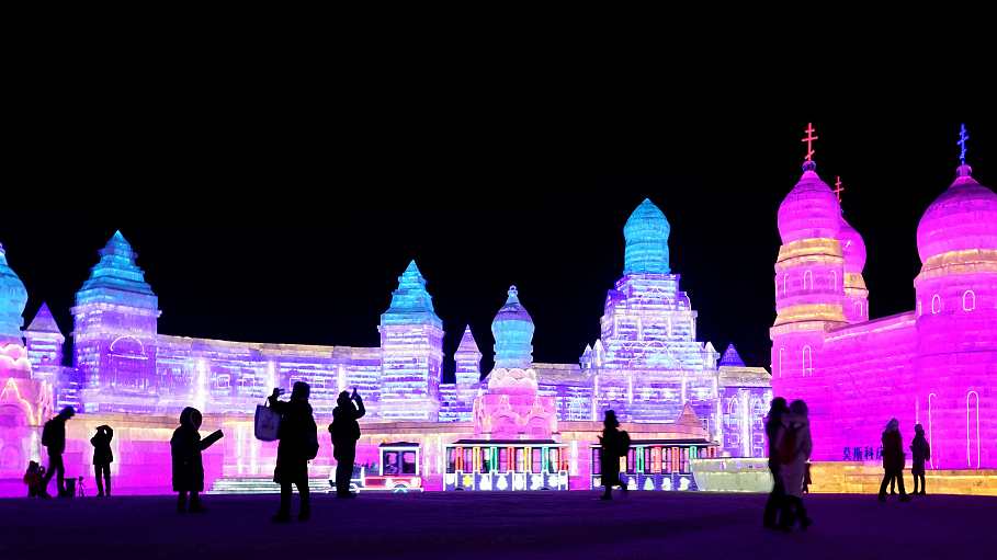 Live: Harbin Ice and Snow World wows visitors with spectacular sculptures – Ep. 20