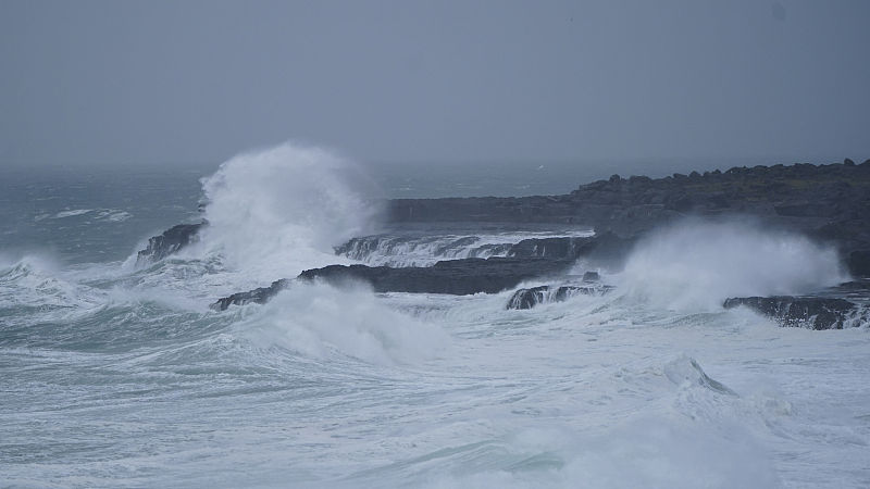 Live: View from Scotland's Shetland Islands as Storm Jocelyn hits 