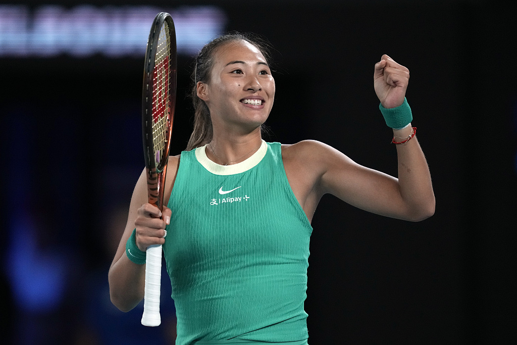 Zheng Qinwen of China celebrates her victory over Anna Kalinskaya of Russia in the women's singles quarterfinals at the Australian Open at Melbourne Park in Melbourne, Australia, January 24, 2024. /CFP
