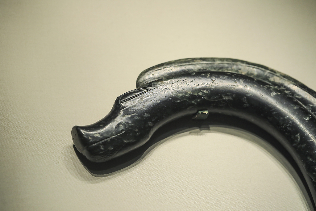 A file photo shows details of the jade loong on display at the National Museum of China in Beijing. /CFP