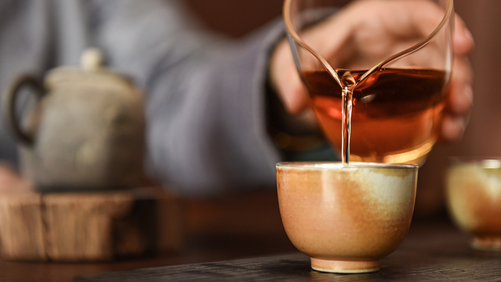 Salt in tea? This is not a taboo in China