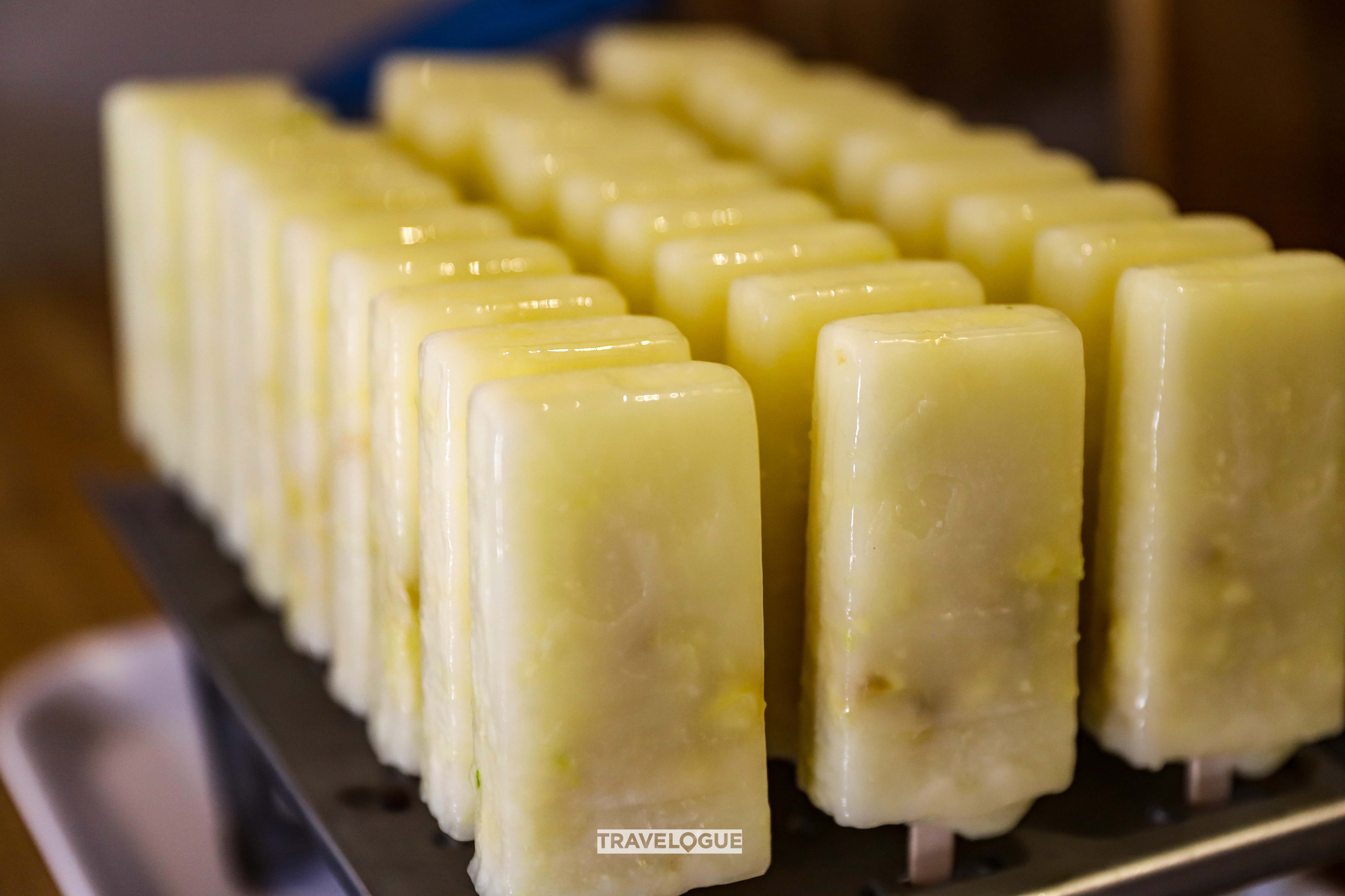 Lotus seeds are used to make popsicles in Fujian Province. /CGTN