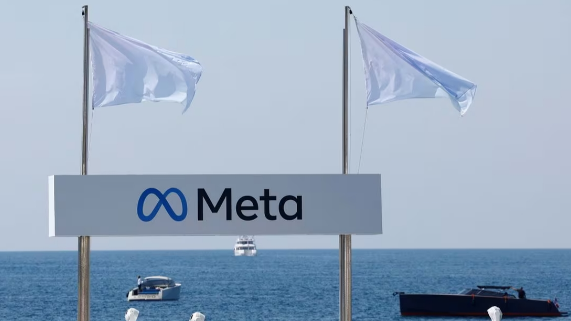 A Meta logo is seen on a beach during the Cannes Lions International Festival of Creativity in Cannes, France, June 19, 2023. /Reuters