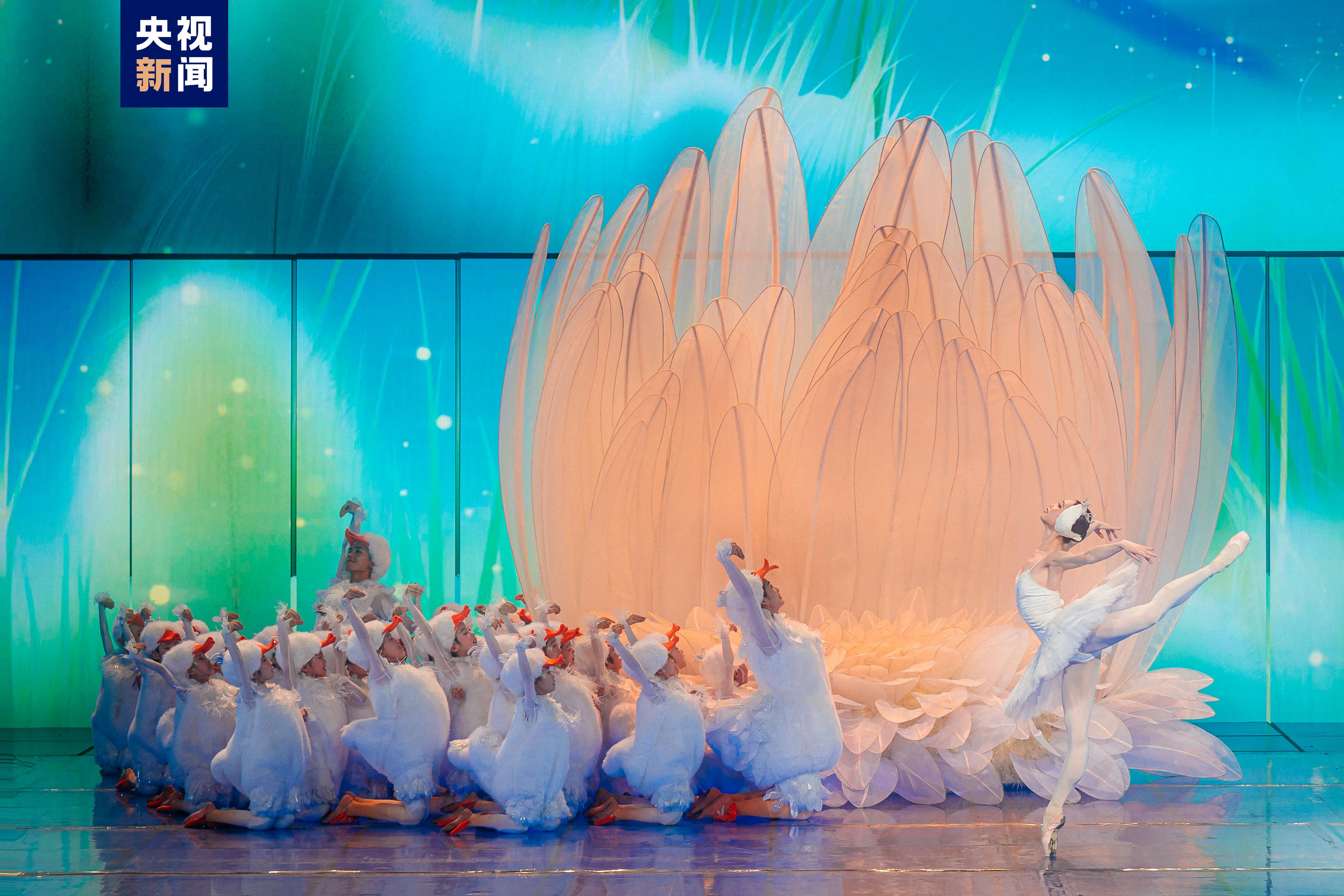 A scene from the fourth dress rehearsal for the 2024 Spring Festival Gala, Beijing, China February 4, 2024. /CMG
