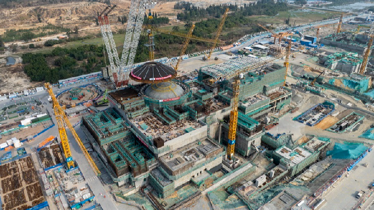 First commercial small modular reactor completes main construction