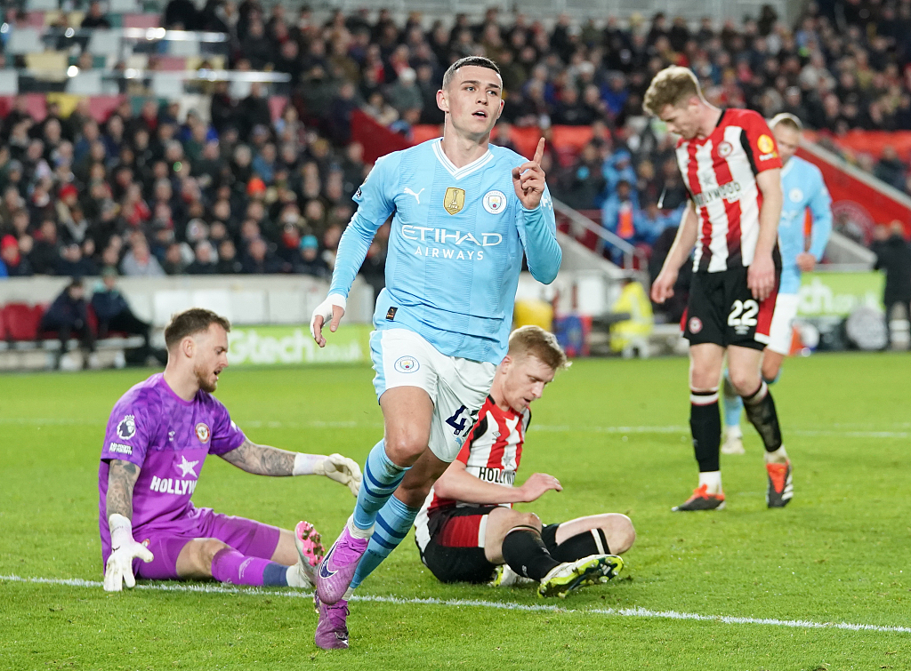 Manchester City's Phil Foden reacts after completing the hat-trick during their clash with Brentfordat the Gtech Community Stadium in London, England, February 5, 2024. /CFP
