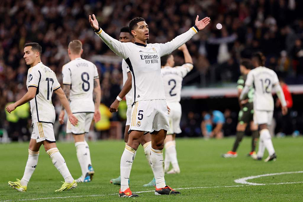 Jude Bellingham (#5) of Real Madrid celebrates after scoring a goal in the La Liga game against Girona at the Santiago Bernabeu Stadium in Madrid, Spain, February 10, 2024. /CFP