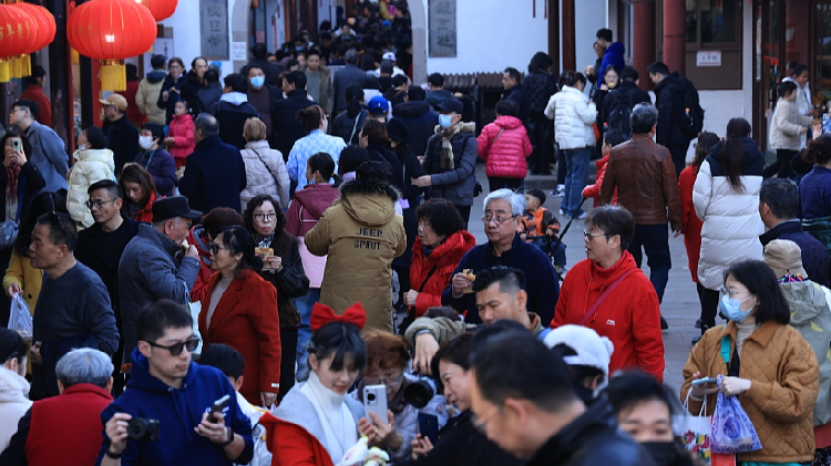 "Chinese 2024 New Year Travel Tendencies: Prioritizing Home Over Exploration"