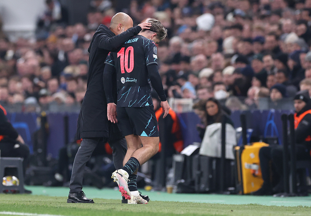 Jack Grealish (#10) of Manchester City exits the first-leg game of the UEFA Champions League Round of 16 against Copenhagen at Parken Stadium in Copenhagen, Denmark, February 13, 2024. /CFP