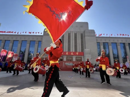 The Gansu Provincial Museum hosts a vibrant array of cultural activities, inviting  people to step into the museum to celebrate a culturally rich Spring Festival. /Gansu Provincial Museum