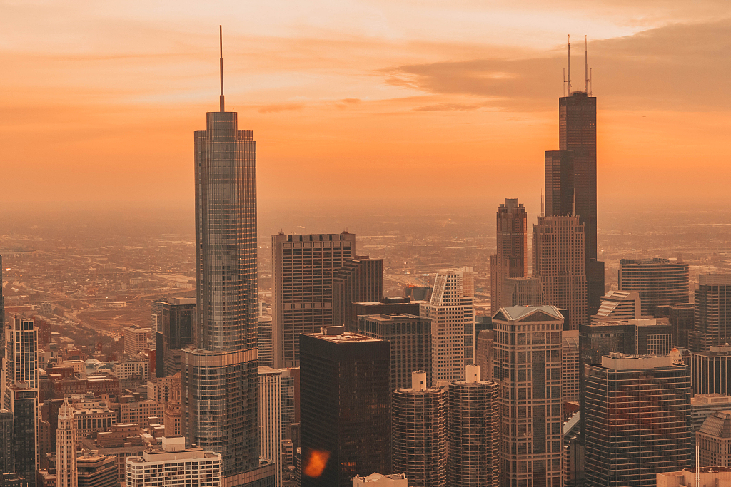 Chicago in sunset. /CFP