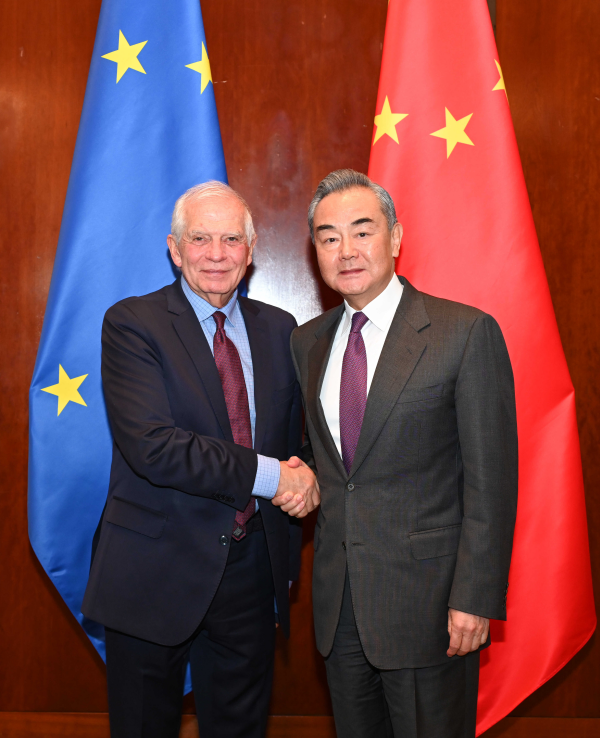 Chinese Foreign Minister Wang Yi (R) meets with EU High Representative for Foreign Affairs and Security Policy Josep Borrell on the sidelines of the ongoing 60th Munich Security Conference in Munich, Germany, February 16, 2024. /Chinese Foreign Ministry