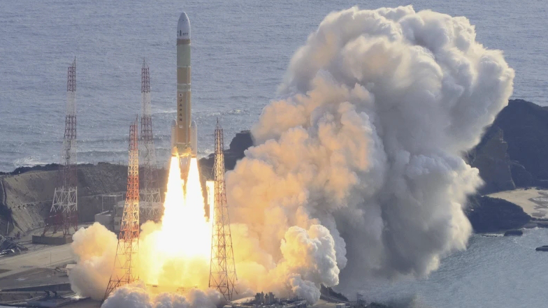 An H3 rocket lifts off from Tanegashima Space Center in Kagoshima, southern Japan, February 17, 2024. /AP