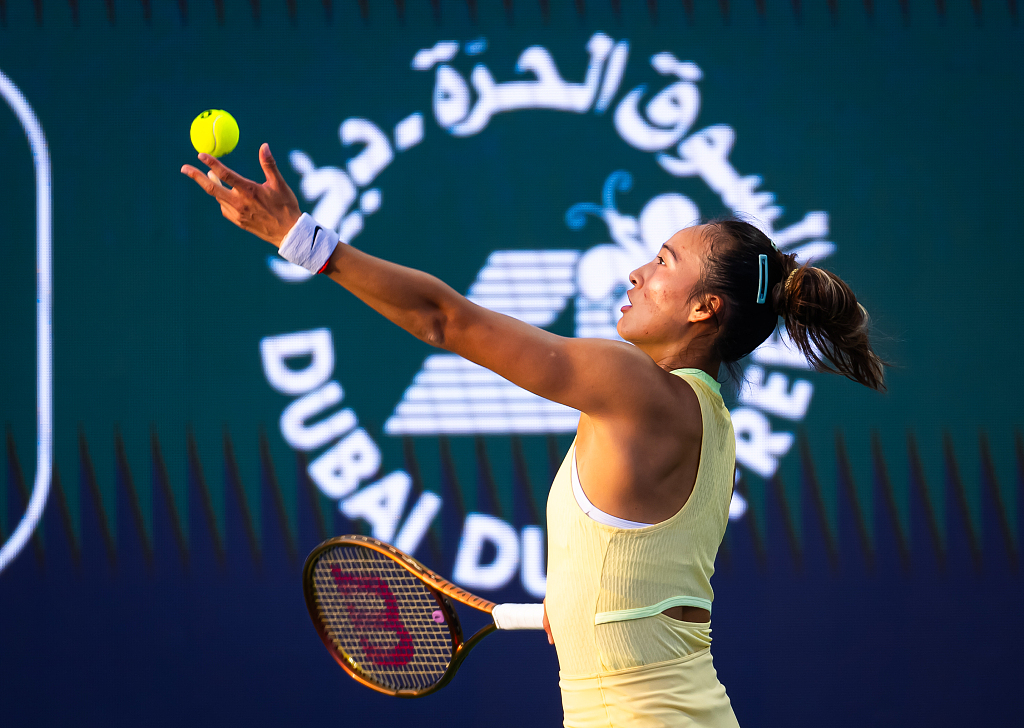 Zheng Qinwen of China serves during the Dubai Duty Free Tennis Championships in Dubai, United Arab Emirates, February 20, 2024. /CFP
