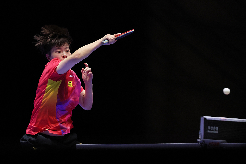 Wang Yidi of China returns a shot to Orawan Paranang of Thailand (not pictured) during the ITTF Team Table Tennis Championships Finals in Busan, South Korea, February 21, 2024. /CFP