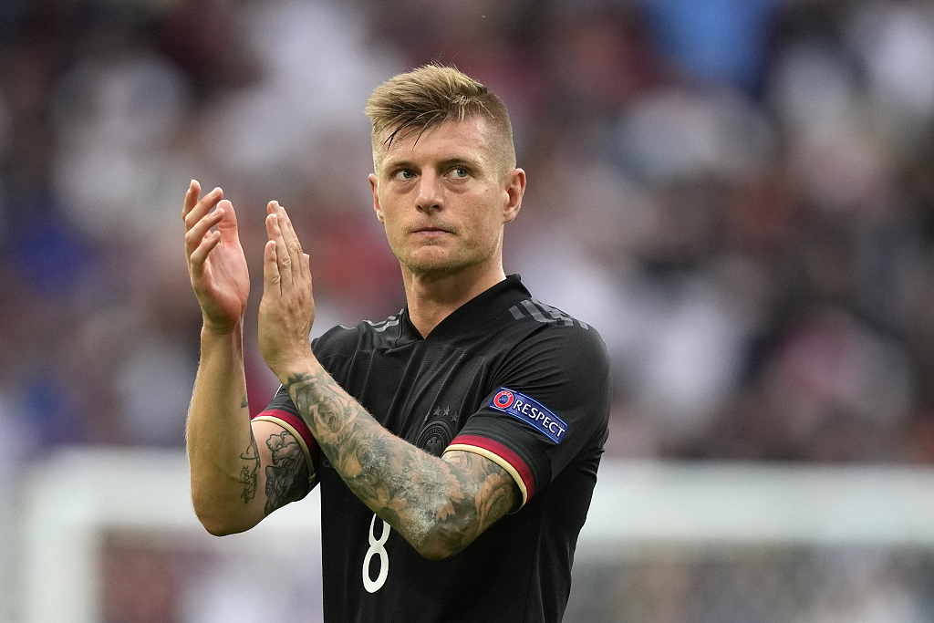 Toni Kroos looks on after the 2-0 loss against England in the UEFA European Championship Round of 16 game at the Wembley Stadium in London, England, June 29, 2021. /CFP