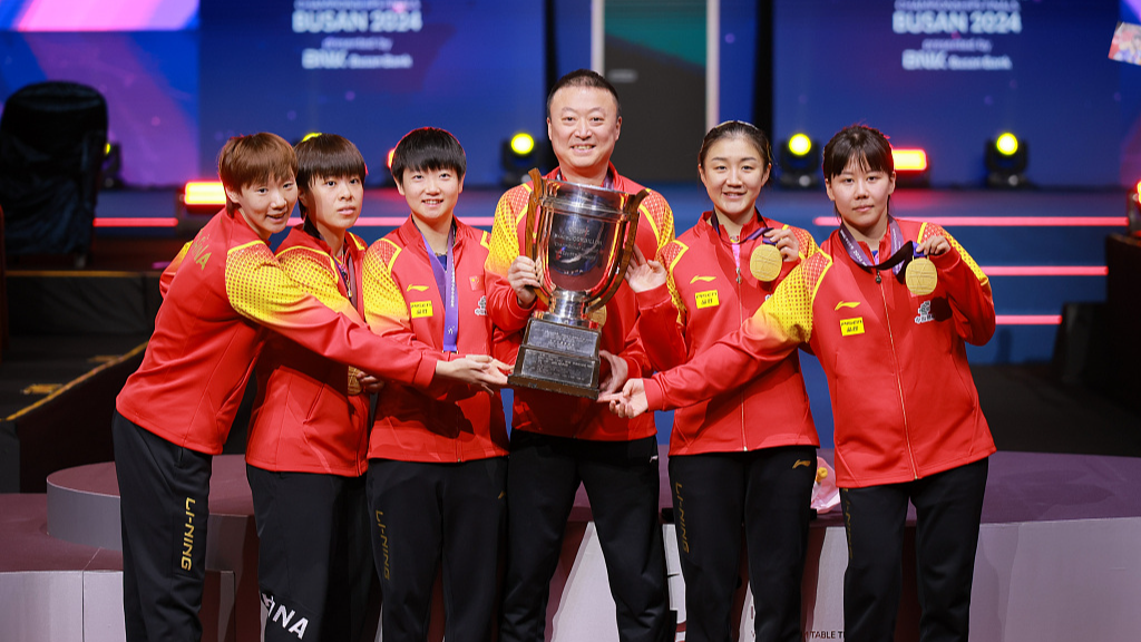 Team China celebrate winning the women's title at the ITTF World Team Table Tennis Championships Finals in Busan, South Korea, February 24, 2024. /CFP