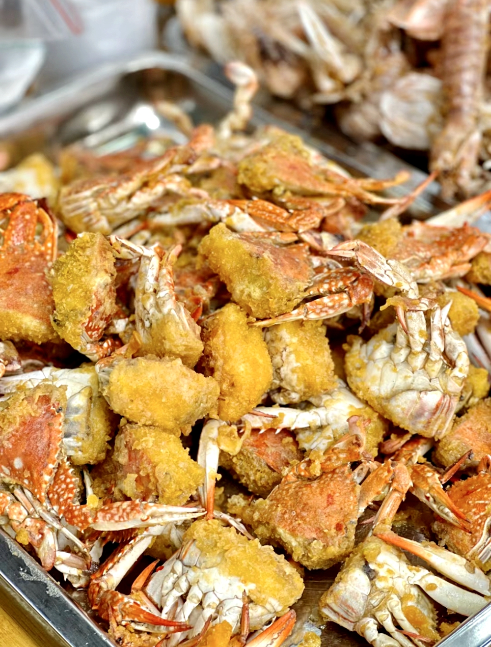 Fried crabs are seen in Haikou, south China's Hainan Province. /Photo provided to CGTN