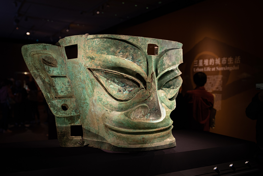 A bronze relic from Sanxingdui in southwest China's Sichuan Province is on display at the Hong Kong Palace Museum on January 8, 2024. /CFP