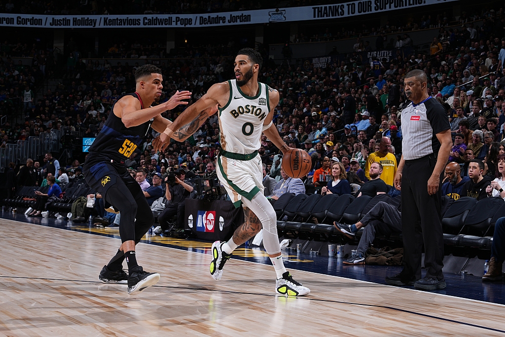 Jayson Tatum (#0) of the Boston Celtics dribbles in the game against the Denver Nuggets at Ball Arena in Denver, Colorado, March 7, 2024. /CFP
