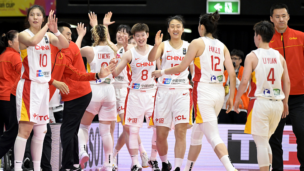 Chinese players celebrate after beating Japan to win the FIBA Women's Asia Cup in Sydney, Australia, July 2, 2023. /CFP