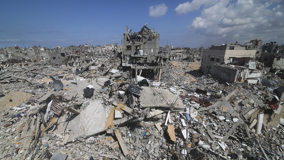 Destruction left by Israeli strikes on Khan Younis, Gaza, March 8, 2024. /CFP