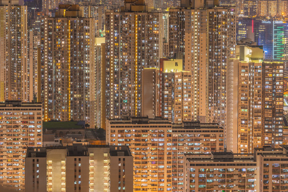 Rows of buildings clutter Eastern Kowloon, one of the most densely inhabited parts of the Hong Kong Special Administrative Region, south China, May 13, 2021. /CFP