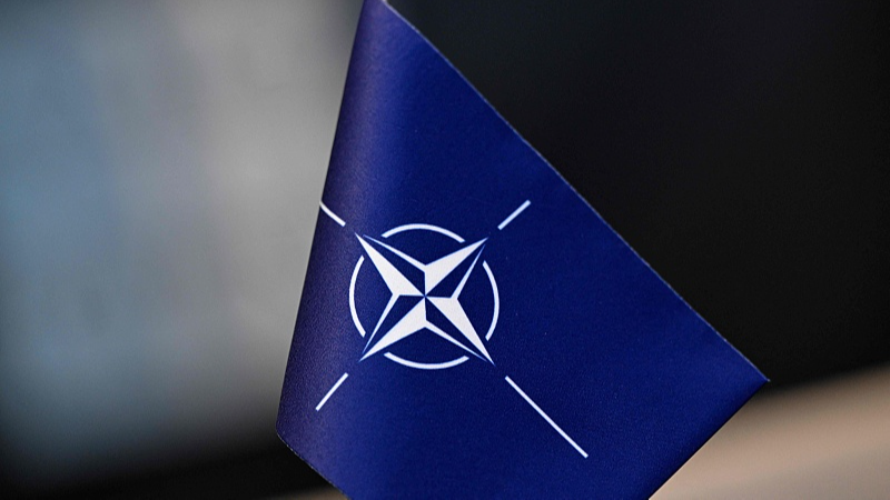 A flag with the logo of the NATO is seen at the NATO headquarters in Brussels, February 15, 2024. /CFP