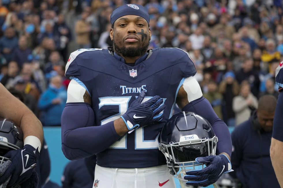 Running back Derrick Henry of the Tennessee Titans looks on ahead of the game against the Jacksonville Jaguars at Nissan Stadium in Nashville, Tennessee, January 7, 2024. /AP