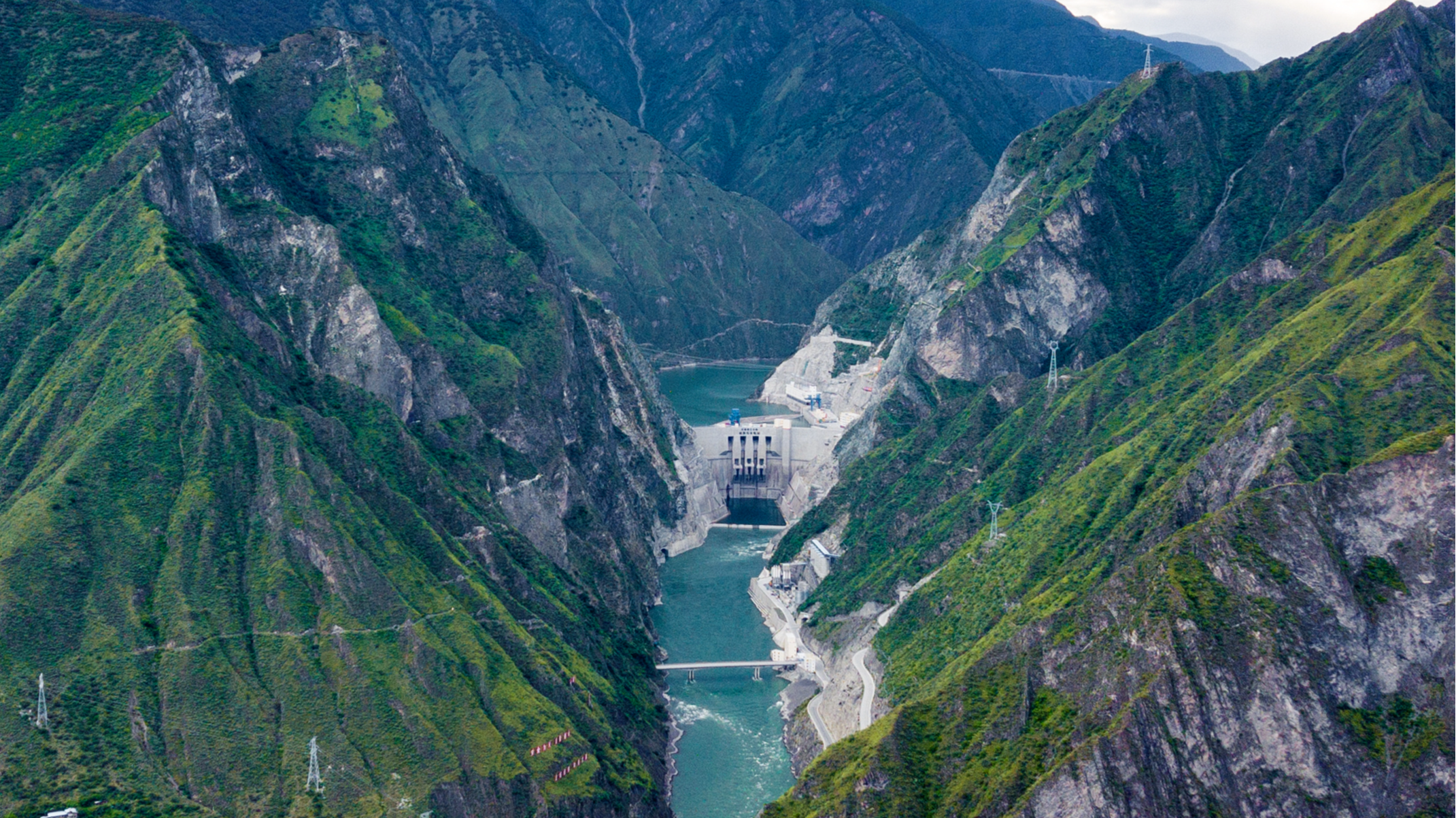 A view of the Yangfanggou Hydropower Station on the Yalong River, southwest China's Sichuan Province. /Yalong Hydro