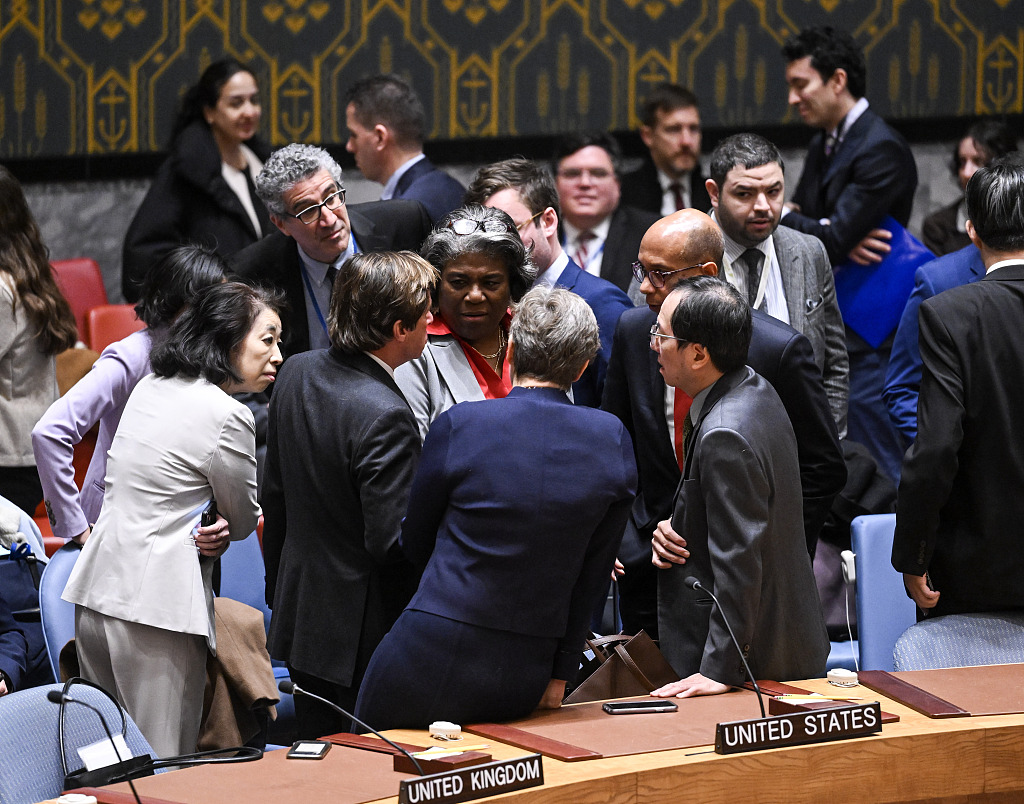 U.S. Permanent Representative to the United Nations Linda Thomas-Greenfield (C) attends the United Nations Security Council meeting, New York, U.S., March 25, 2024. /CFP